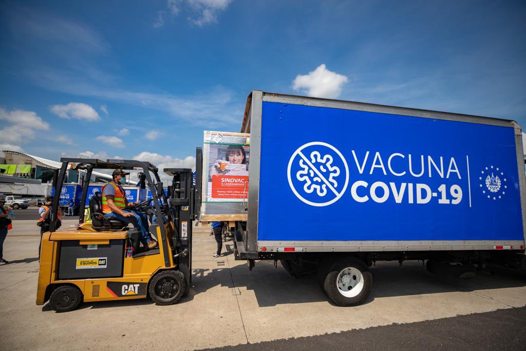 El Salvador recibe 1.5 millones de dosis antiCOVID19 para continuar Plan Nacional de Vacunación el-salvador-recibe-15-millones-de-dosis-anticovid19-para-continuar-plan-nacional-de-vacunacion